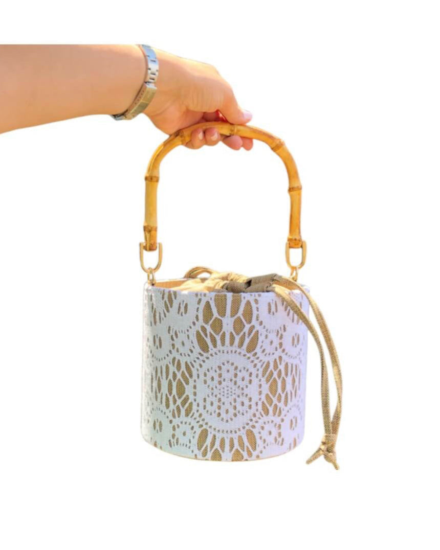 BEXX Lace Bucket Bag