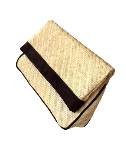 KAI Raffia Clutch